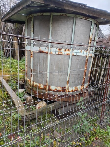 Vand butie inox capacitate 2250 l,